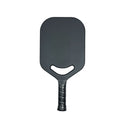 Hotpressat pickleballracket i kolfiber – trebladsmönster